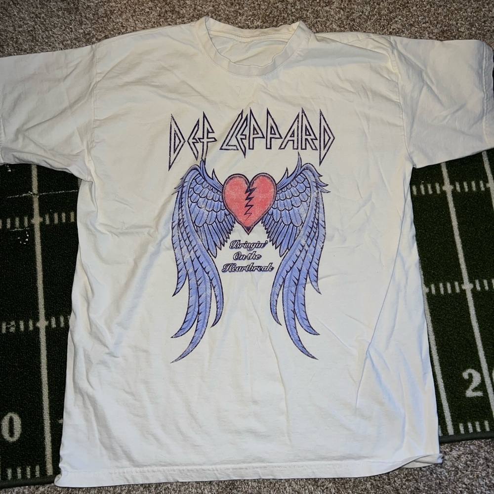 Clean Def Leppard Tee Shirt
